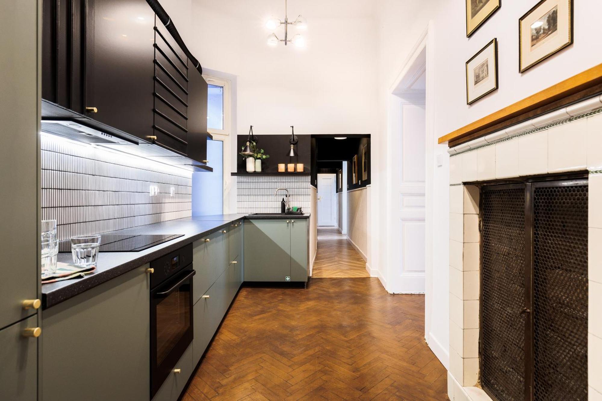 Spacious & Modern 6 Bedroom - Around The Main Market Square - By Upstairs Krakow